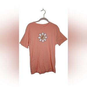 Peach Buccees T-Shirt with Daisy Graphic